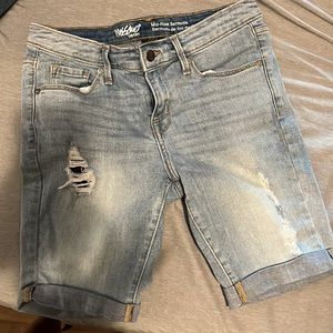 Mossimo Denim Mid rise shorts